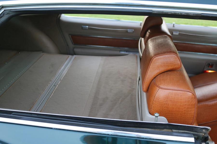 Багажник Cadillac DeVille 9-passenger Station Wagon by WISCO (B9114767) 1969 года  (фото 80 из 147)